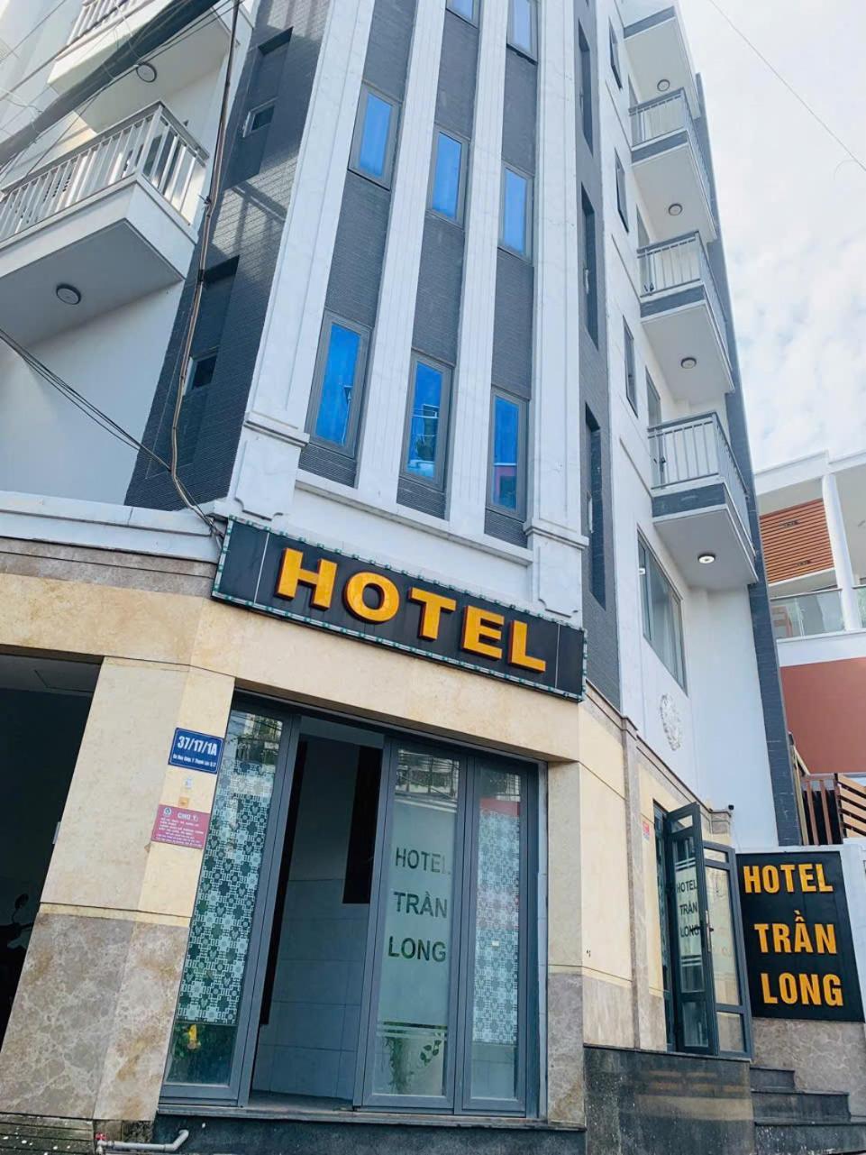 Hotel Tran Long Ho Chi Minh City Bagian luar foto