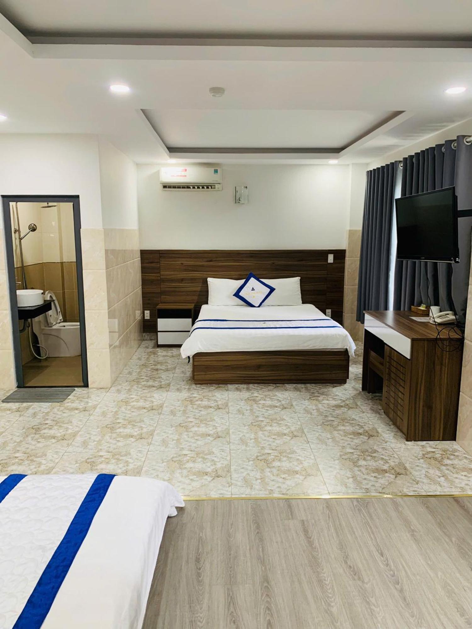 Hotel Tran Long Ho Chi Minh City Bagian luar foto