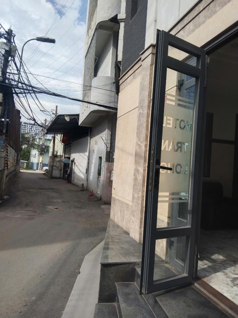 Hotel Tran Long Ho Chi Minh City Bagian luar foto