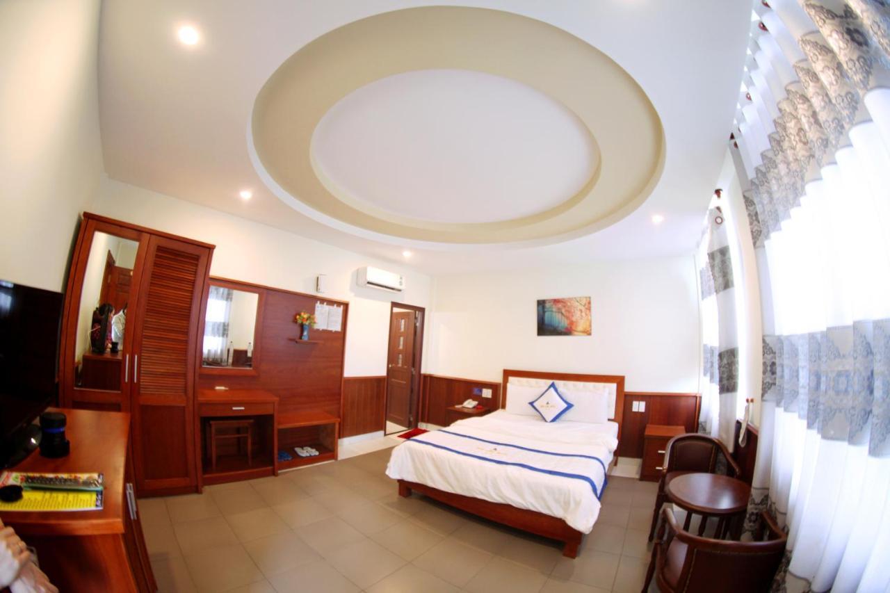 Hotel Tran Long Ho Chi Minh City Bagian luar foto